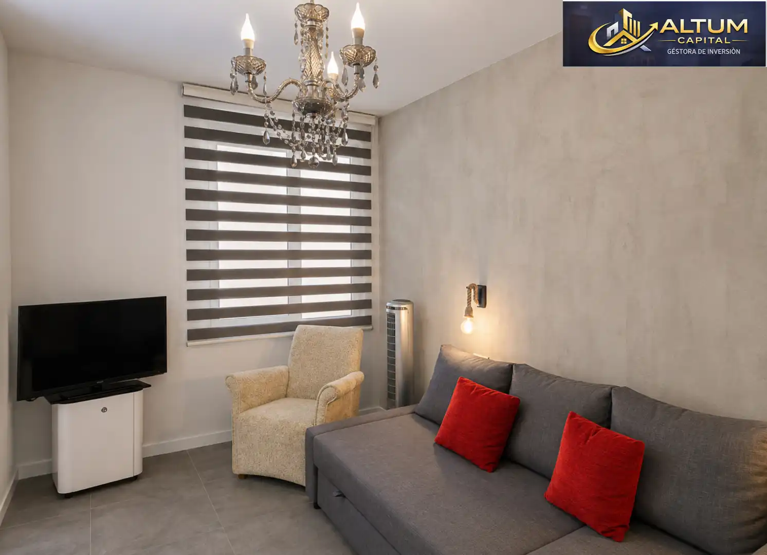 Detached house with pool for sale in Calle Castilla, imagen 15