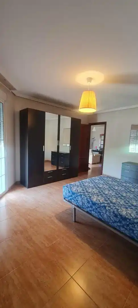 Schlafzimmer von Wohnung zum Verkauf in Bailén mit Klimaanlage und Balkon