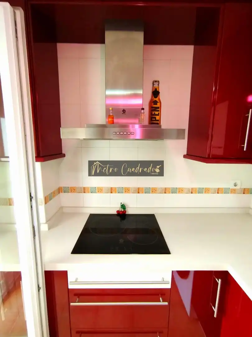 Cuina de Pis de lloguer en Mérida amb Aire condicionat, Calefacció i Traster