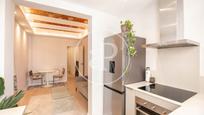 Kitchen of Flat to rent in  Barcelona Capital  with Air Conditioner, Heating and Terrace