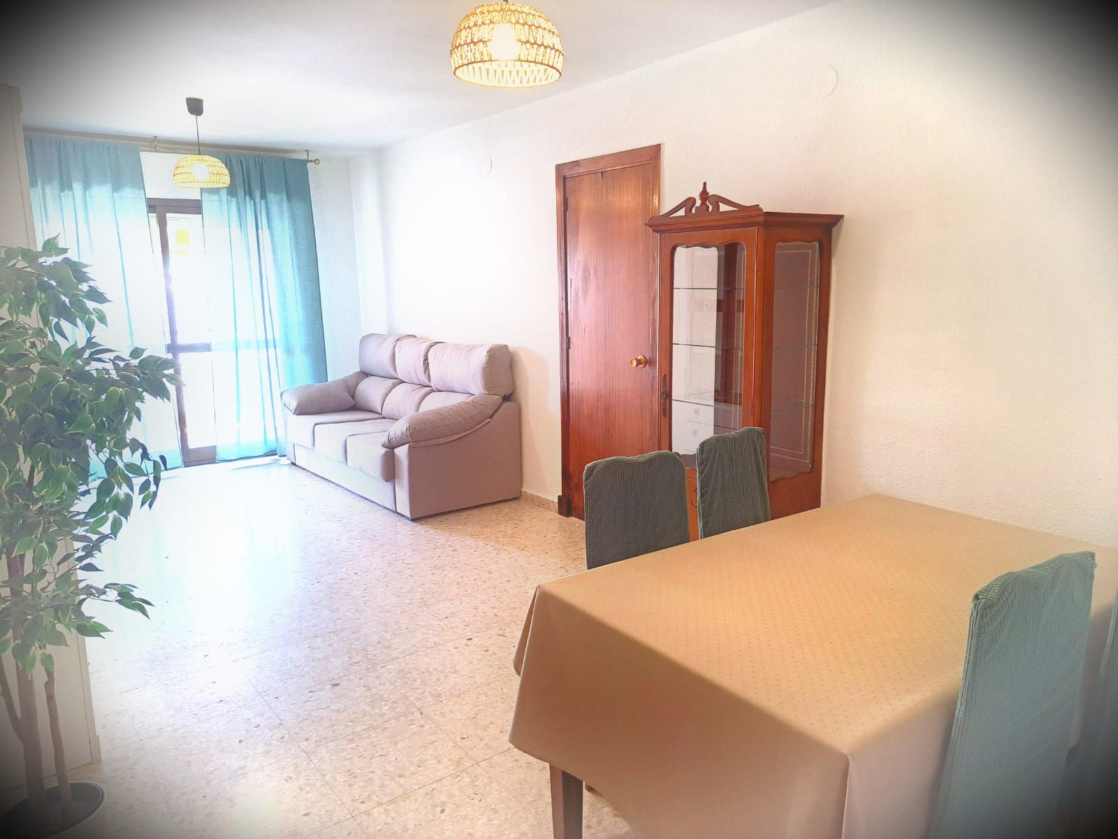Pis per a compartir a Calle Salamanca, 23, Bajadilla - Fuente Nueva