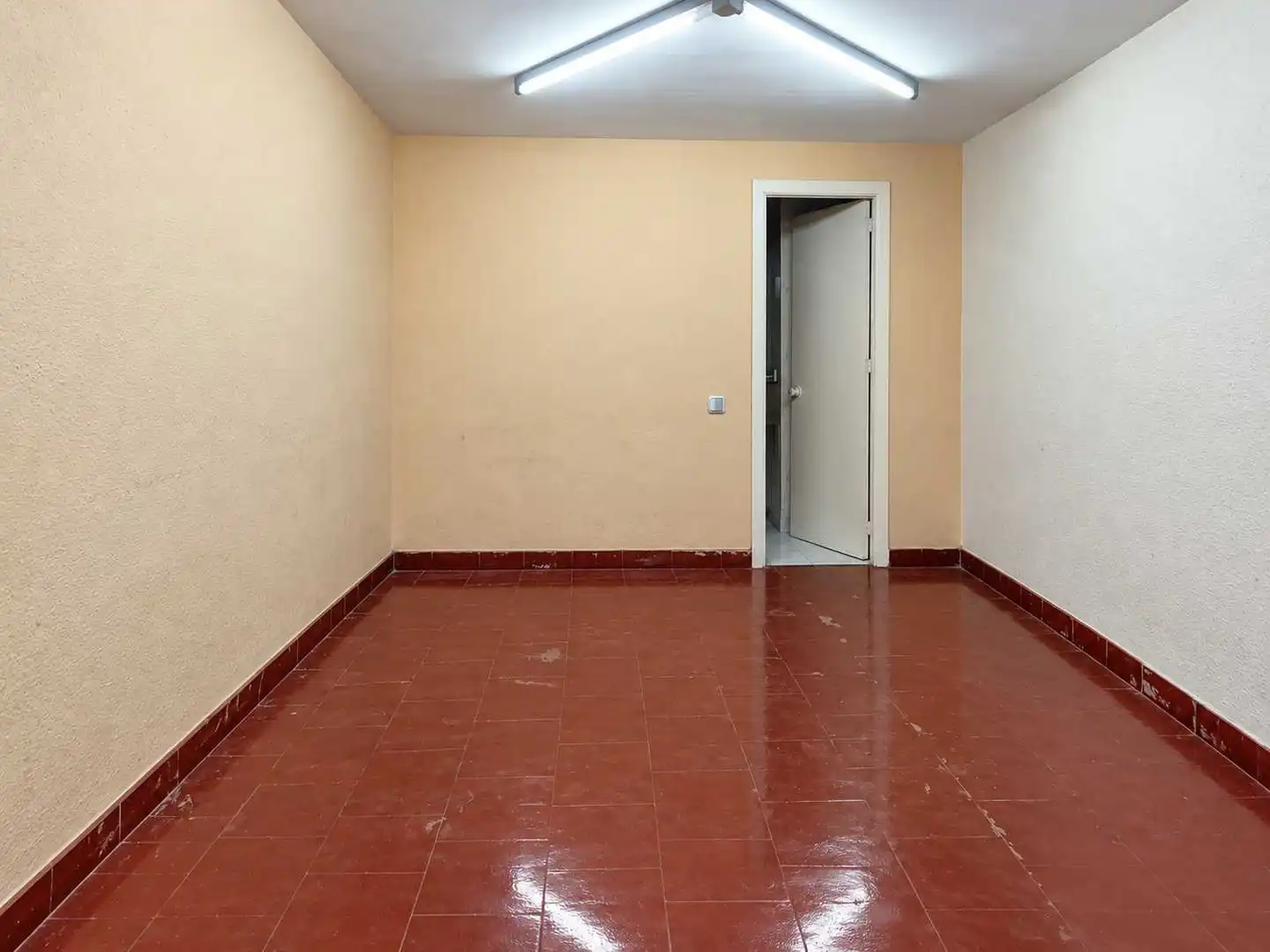 Gewerbefläche zur Miete in Calle José Hierro, imagen 4