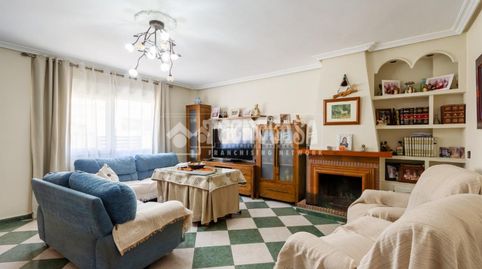 Foto 3 de Casa adosada en venta en Hispanidad - Vivar Téllez, Vélez-Málaga