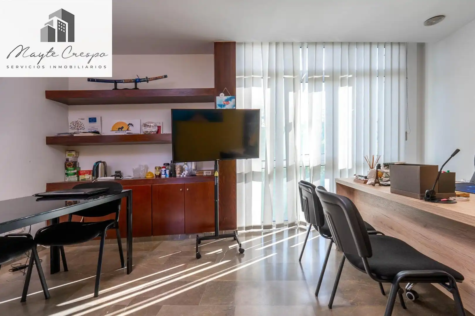 Esszimmer von Gebäude zum Verkauf in Granada