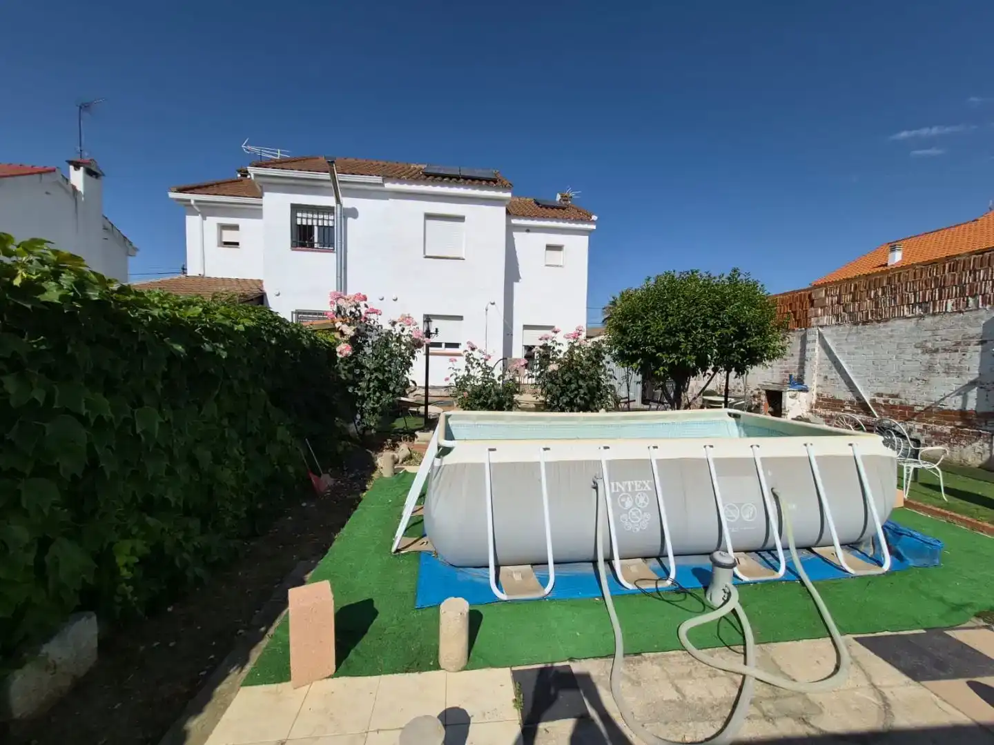 Piscina de Casa o xalet en venda en Seseña amb Aire condicionat, Jardí privat i Traster