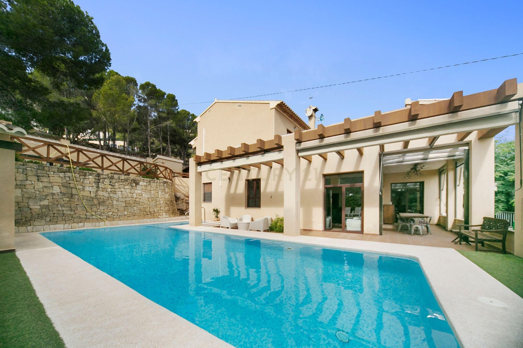 Piscina de Casa o chalet de alquiler en Calpe / Calp con Aire acondicionado, Trastero y Piscina