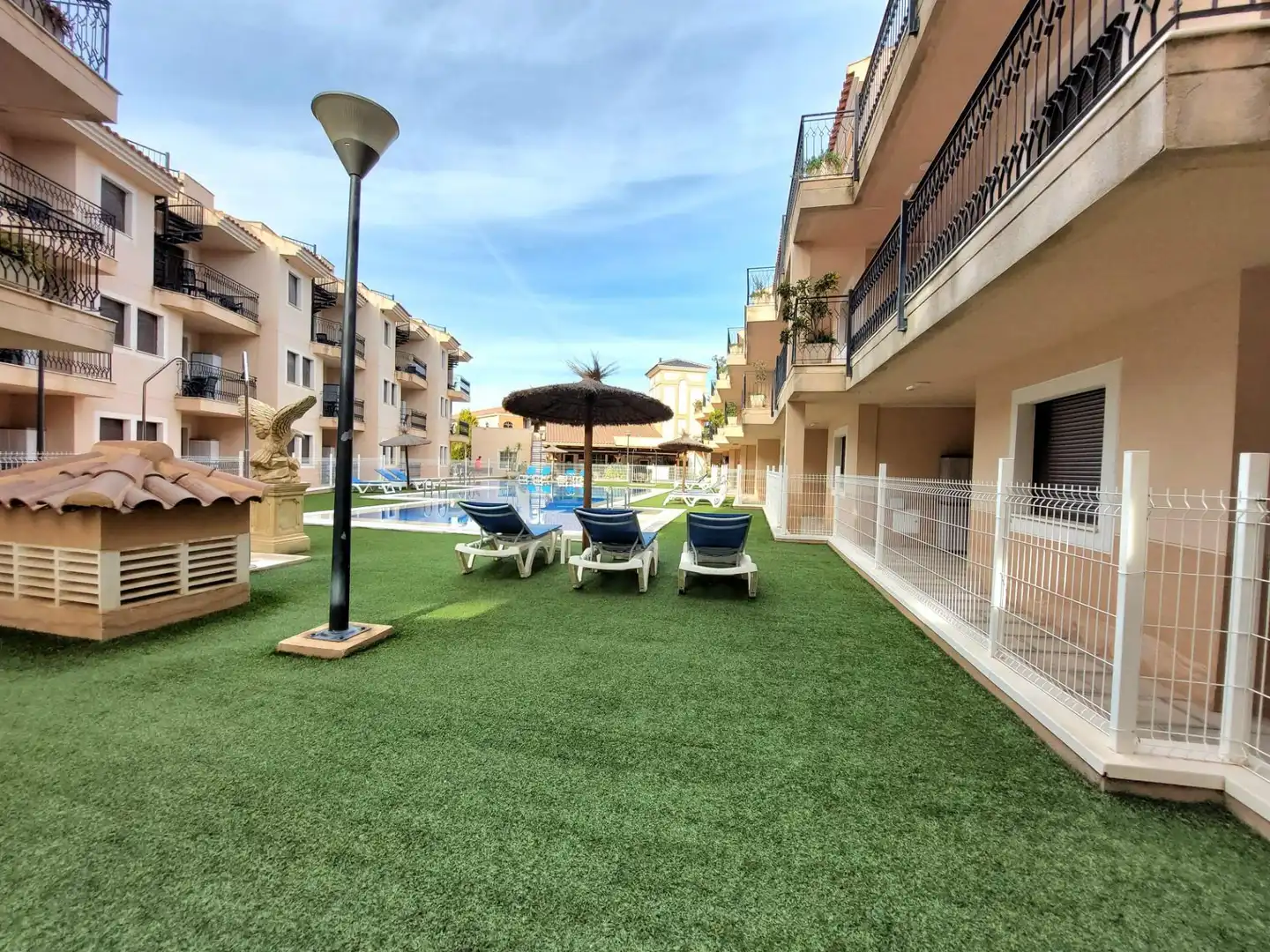 Terrassa de Àtic en venda en Águilas amb Aire condicionat, Calefacció i Jardí privat