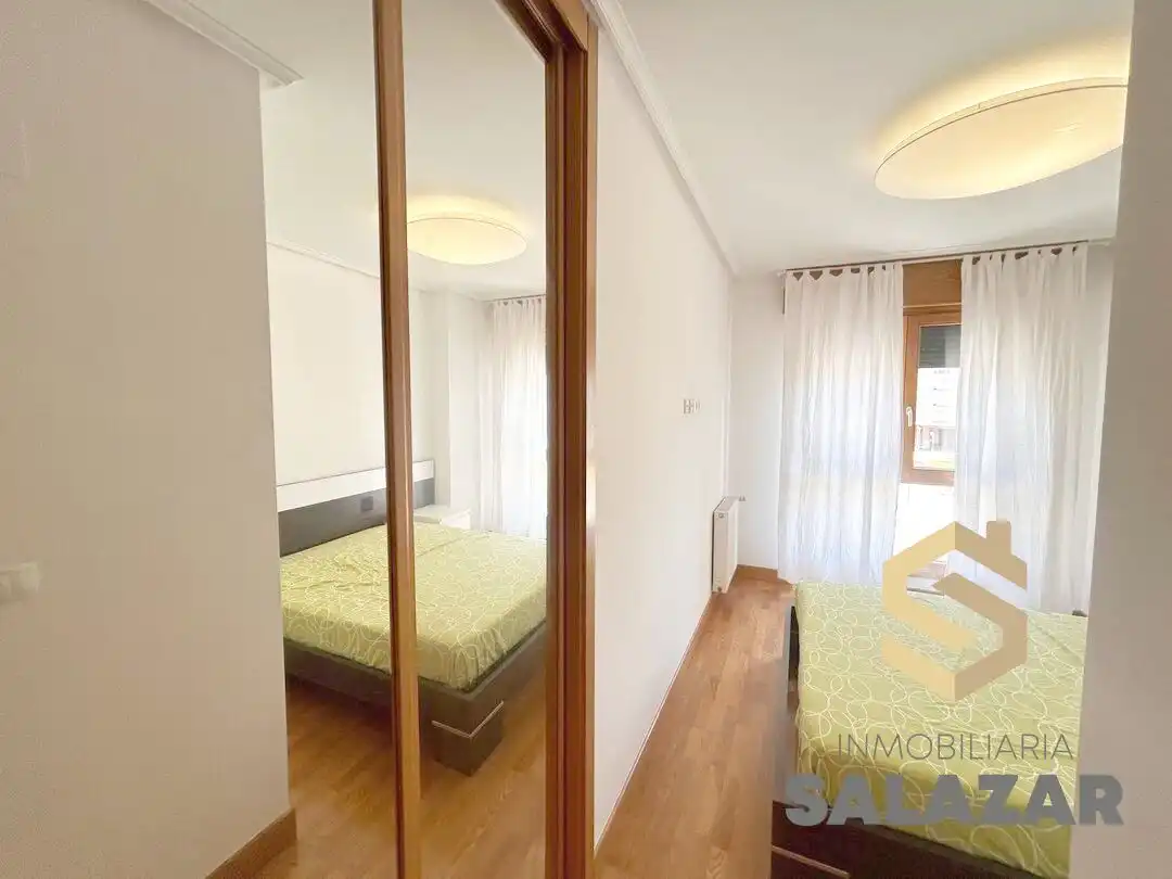 Bedroom of Flat for rent in Etxebarri  with Heating