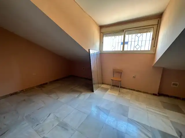 Casa adosada en venta en Huelva con Aire acondicionado, Calefacción y Jardín privado