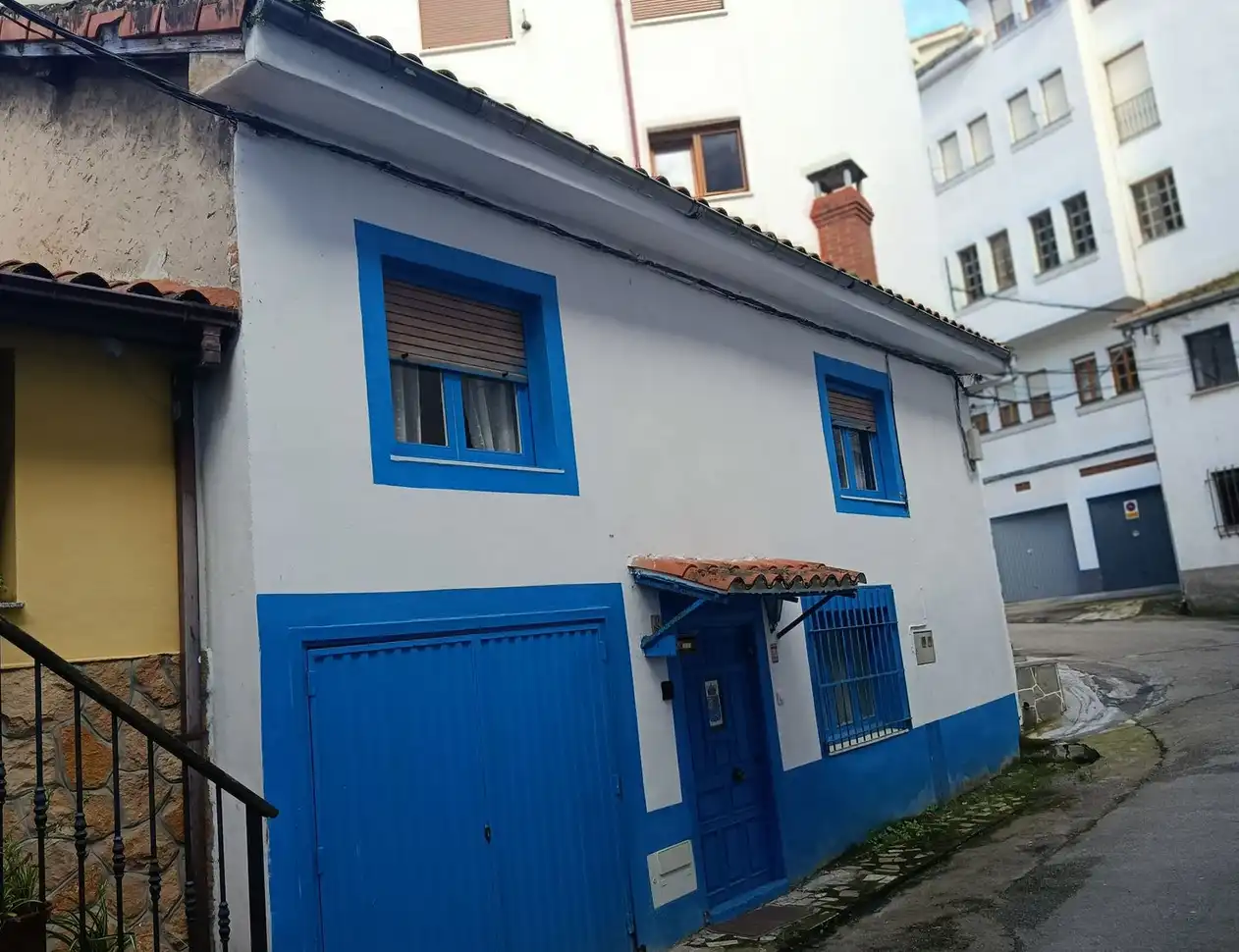 Vista exterior de Casa o chalet en venta en Cudillero con Calefacción, Trastero y Amueblado