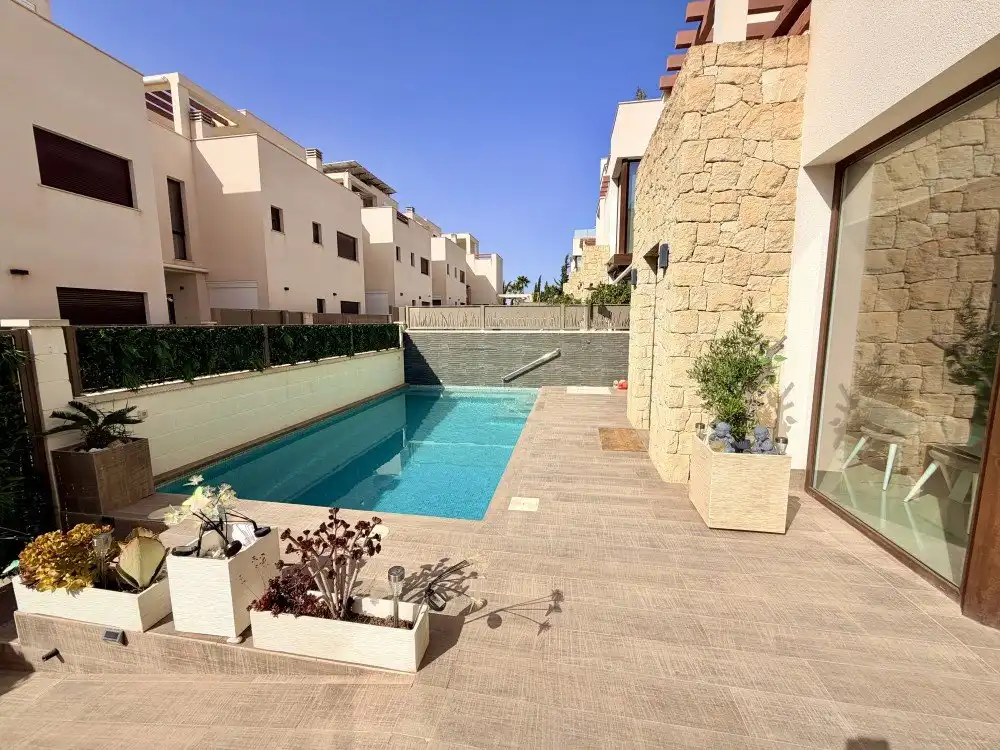 Piscina de Casa adosada en venda en Rojales amb Traster i Balcó