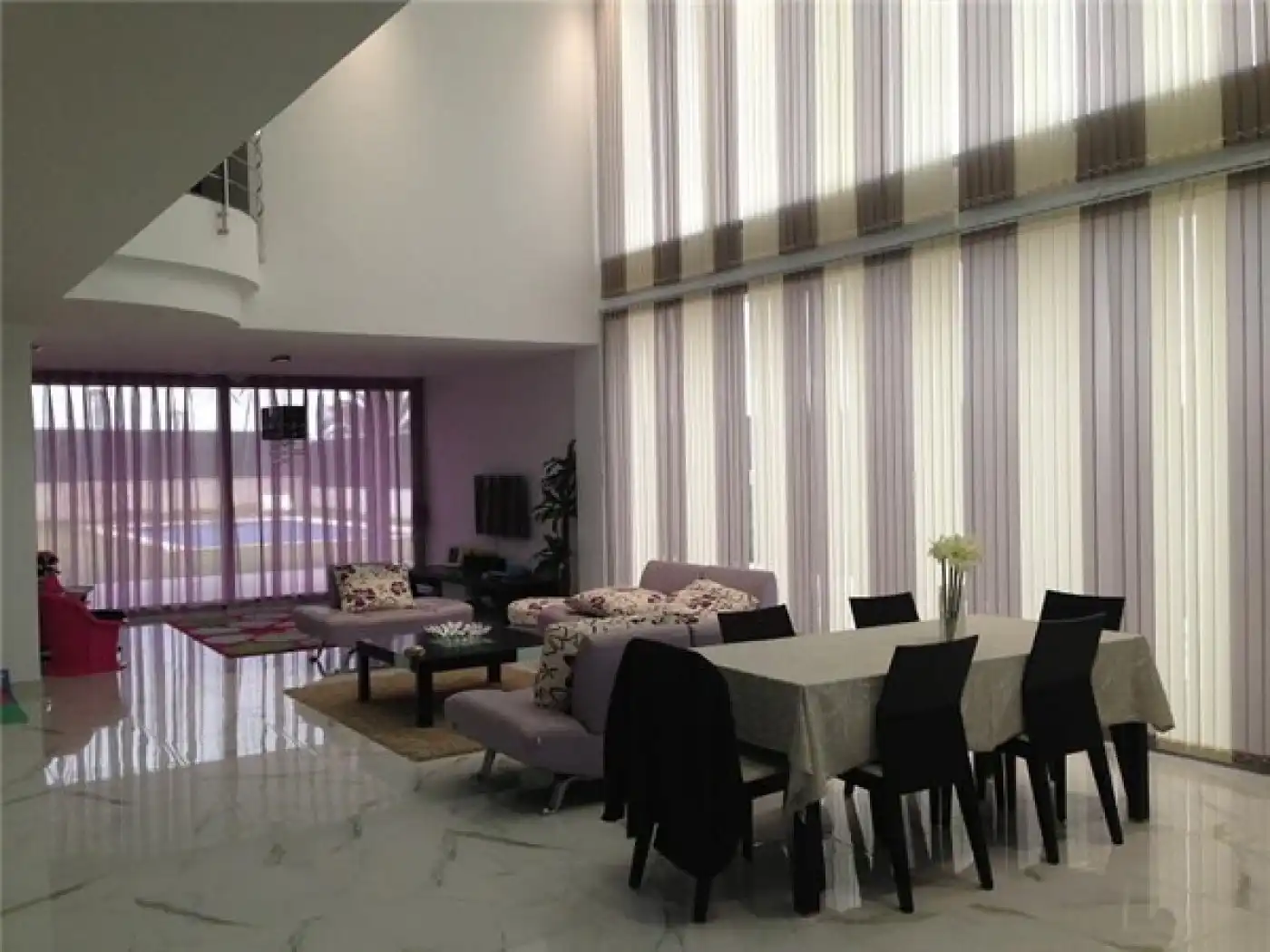 Sala d'estar de Casa o xalet en venda en Elche / Elx amb Aire condicionat, Calefacció i Jardí privat
