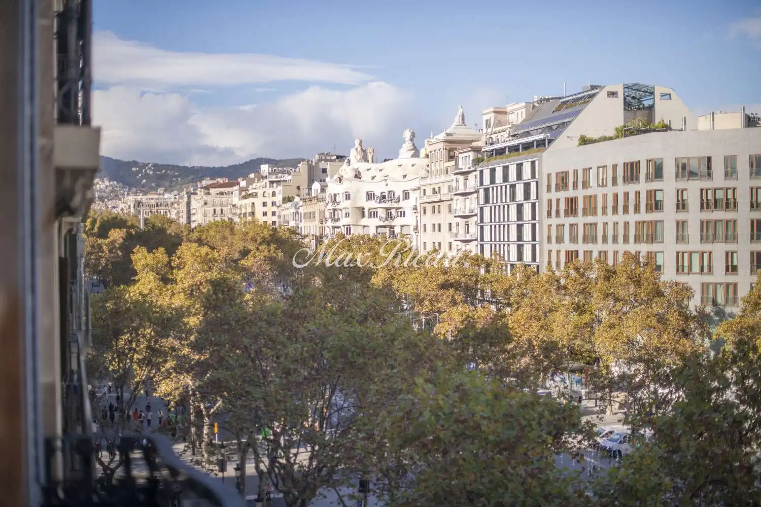 Außenansicht von Wohnung zur Miete in Barcelona mit Klimaanlage, Heizung und Abstellraum