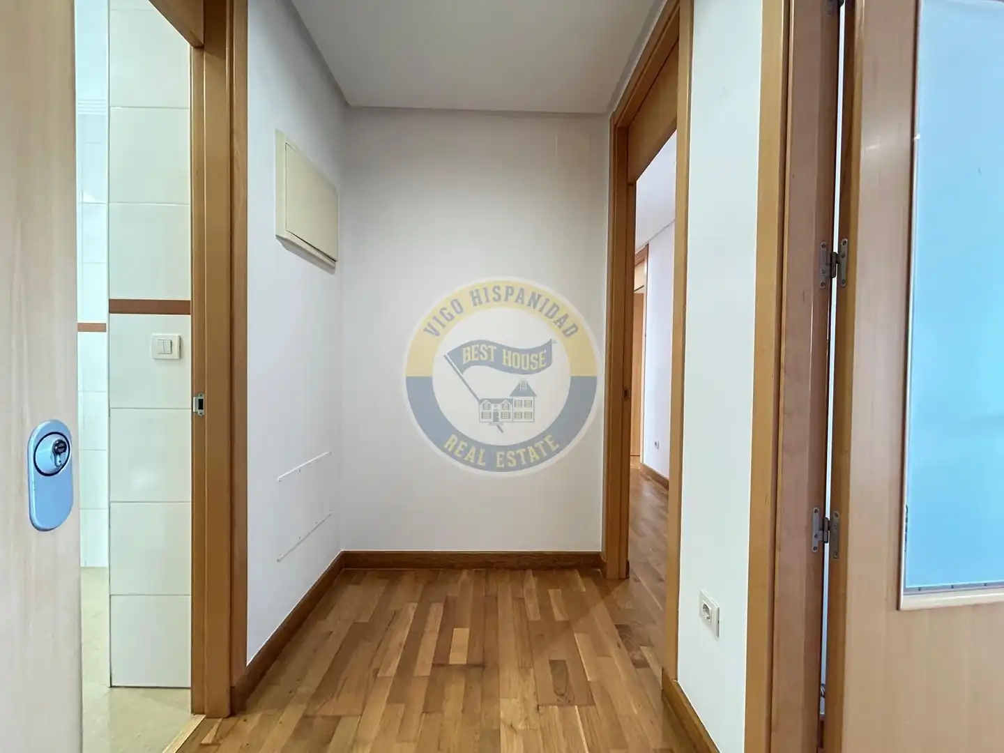 Apartament en venda en Vigo  amb Calefacció i Traster