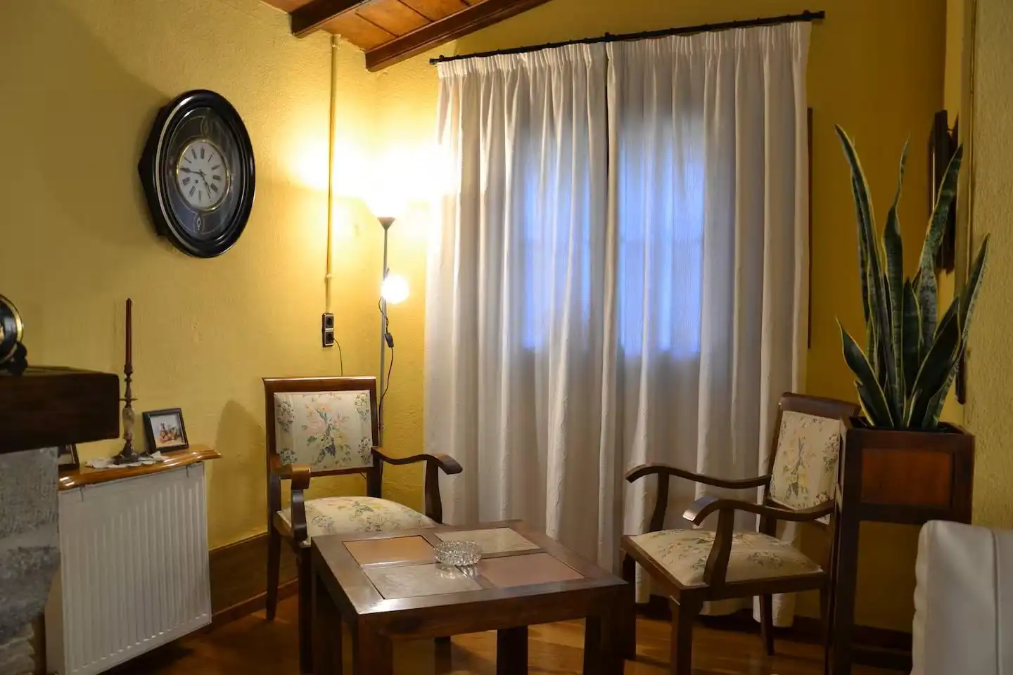 Living room of Commercial properties for sale in Peralada