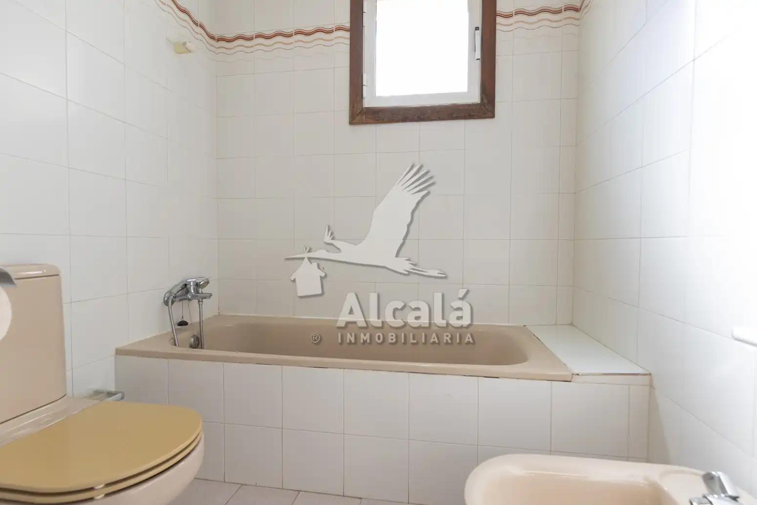 Baño de Casa adosada en venta en Villalbilla con Aire acondicionado, Calefacción y Parquet