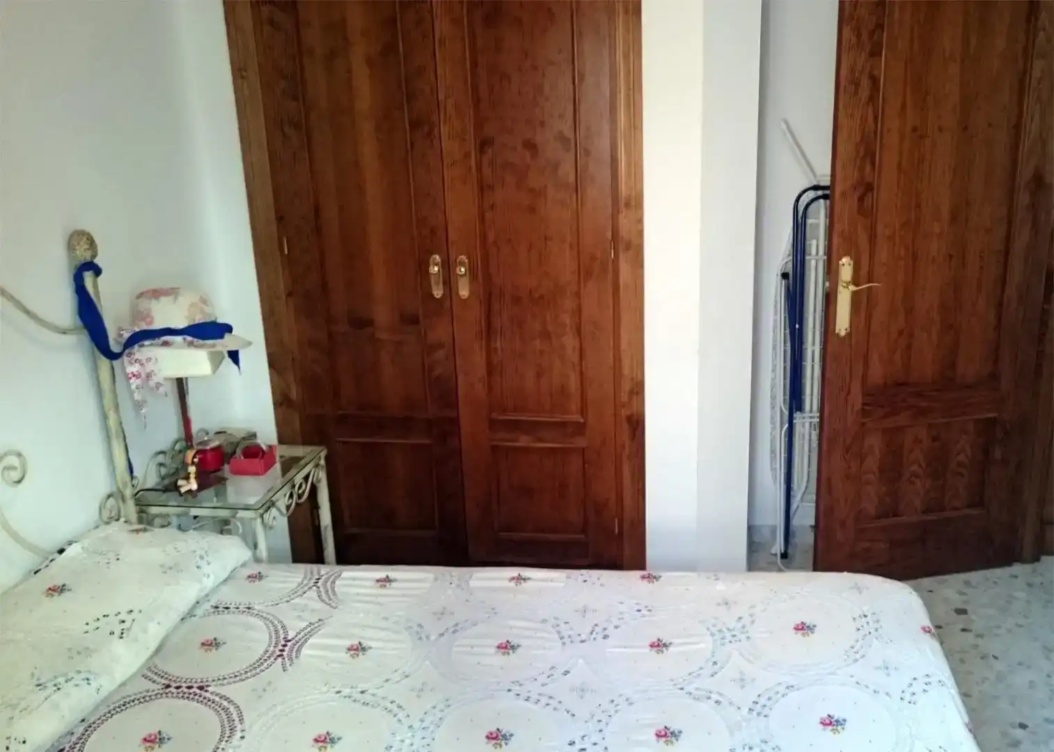 Habitación de Piso de alquiler en Chipiona con Aire acondicionado, Amueblado y Lavadora