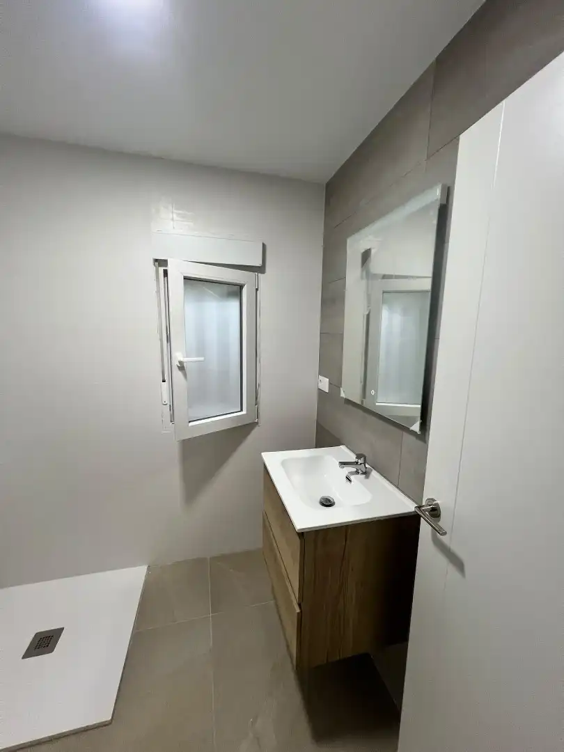 Apartment with lift to rent in Calle Nuestra Señora de los Remedios, imagen 6
