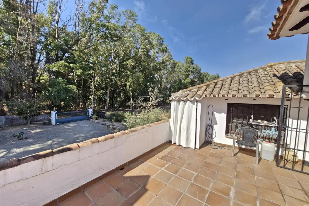 Casa rústica amb jardí en venda a Coín, imagen 14