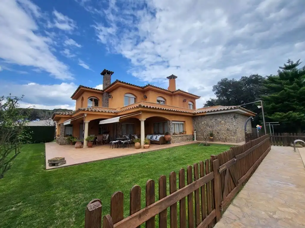 Villa con piscina in vendita a TORRE SIMONA, imagen 3