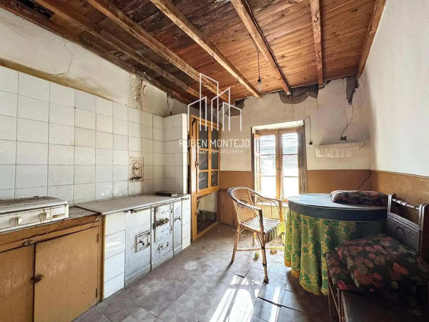 Cuina de Casa o xalet en venda en Calzada de Valdunciel amb Terrassa