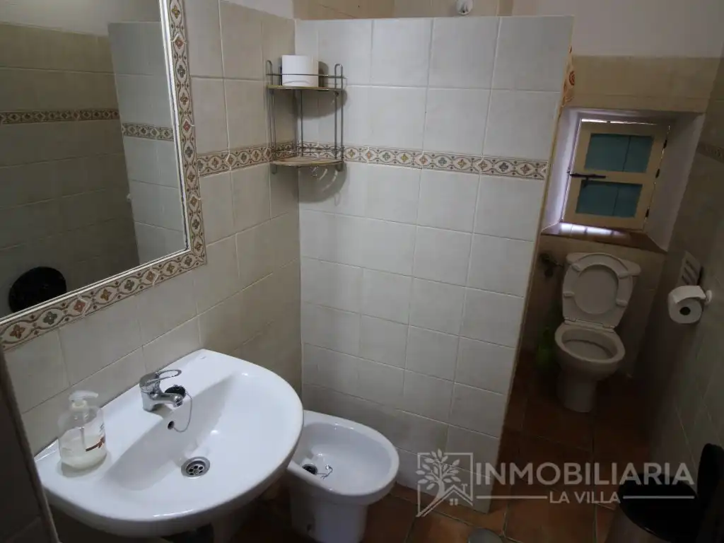 Bany de Casa o xalet en venda en Álora amb Aire condicionat, Jardí privat i Terrassa