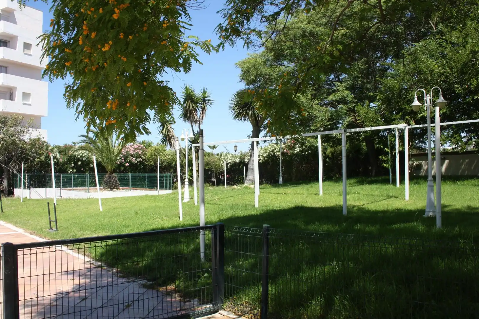 Garden of Study for sale in Almonte  with Air Conditioner, Private garden and Terrace