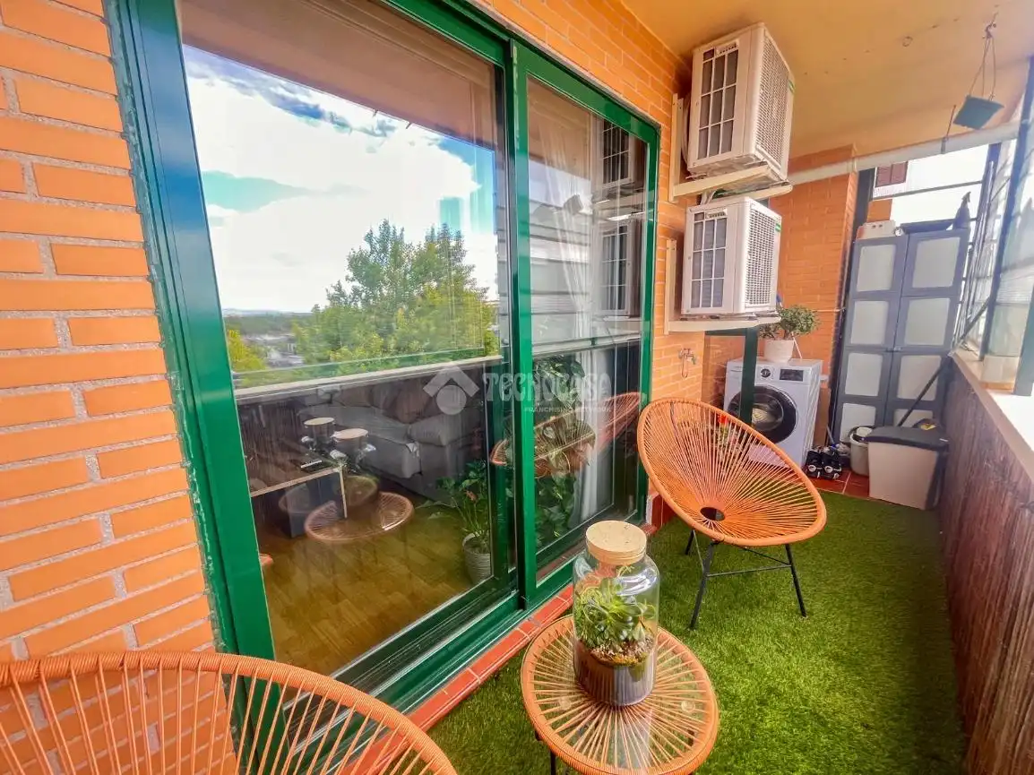 Terraza de Piso en venta en Navalcarnero con Aire acondicionado, Calefacción y Parquet