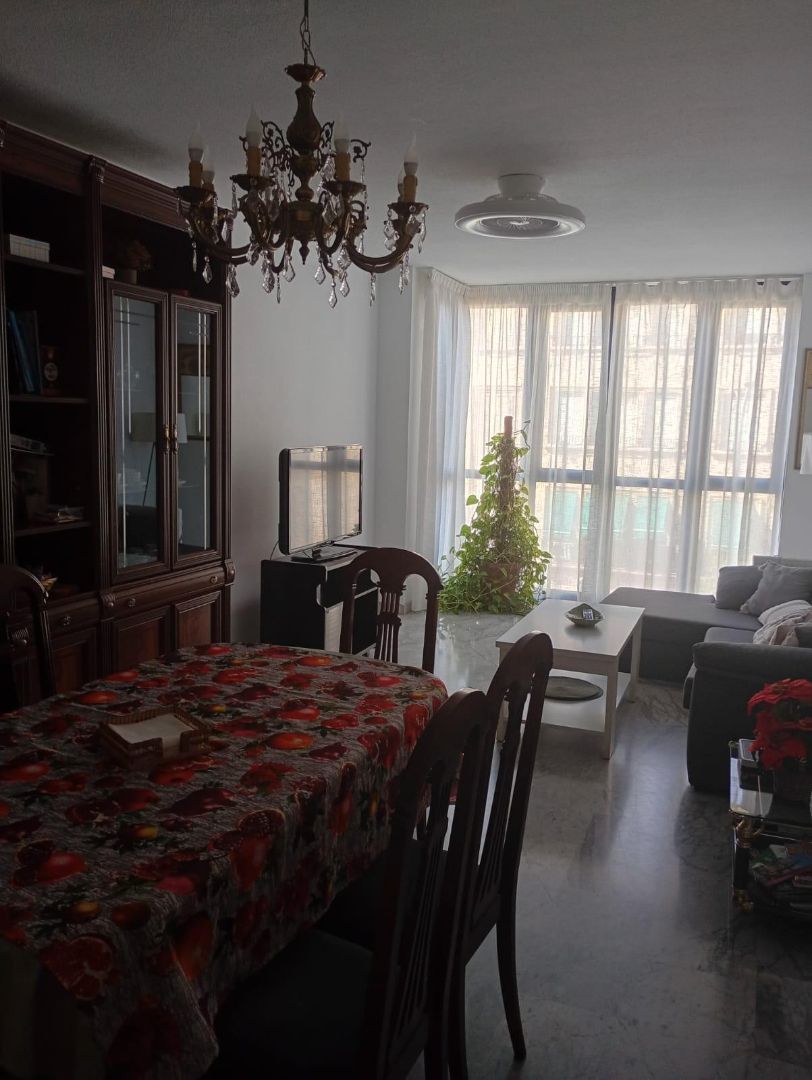 Comedor de Piso en venta en  Córdoba Capital con Aire acondicionado y Trastero