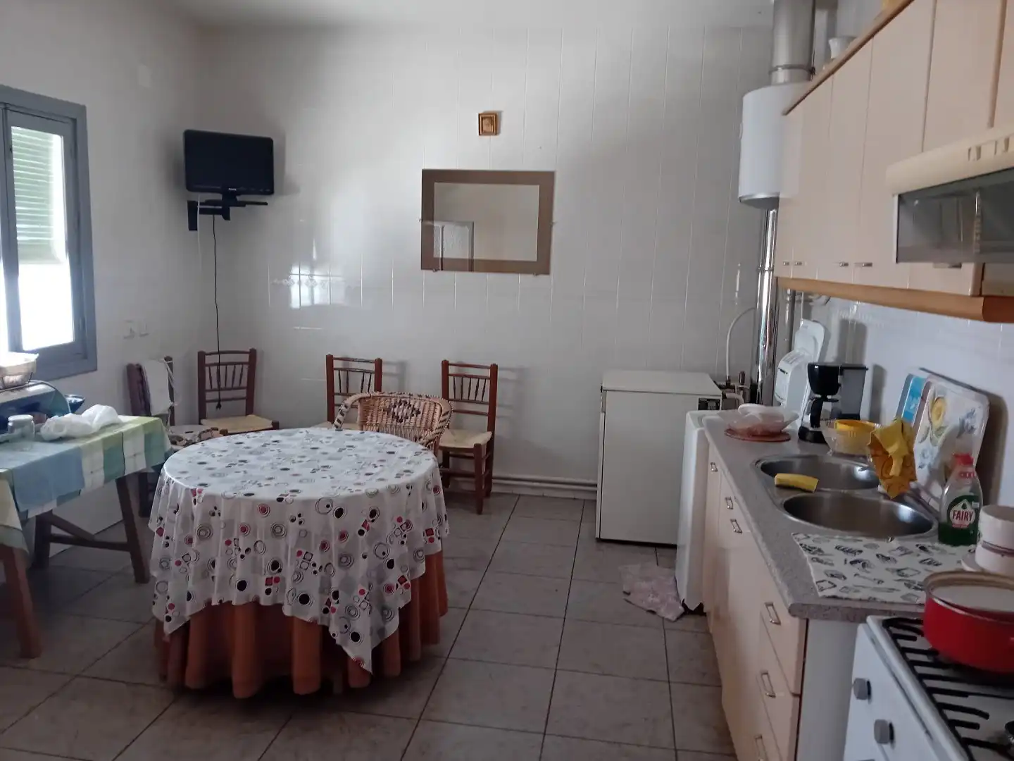Cuina de Casa o xalet en venda en Torralba de Calatrava amb Calefacció, Terrassa i Traster