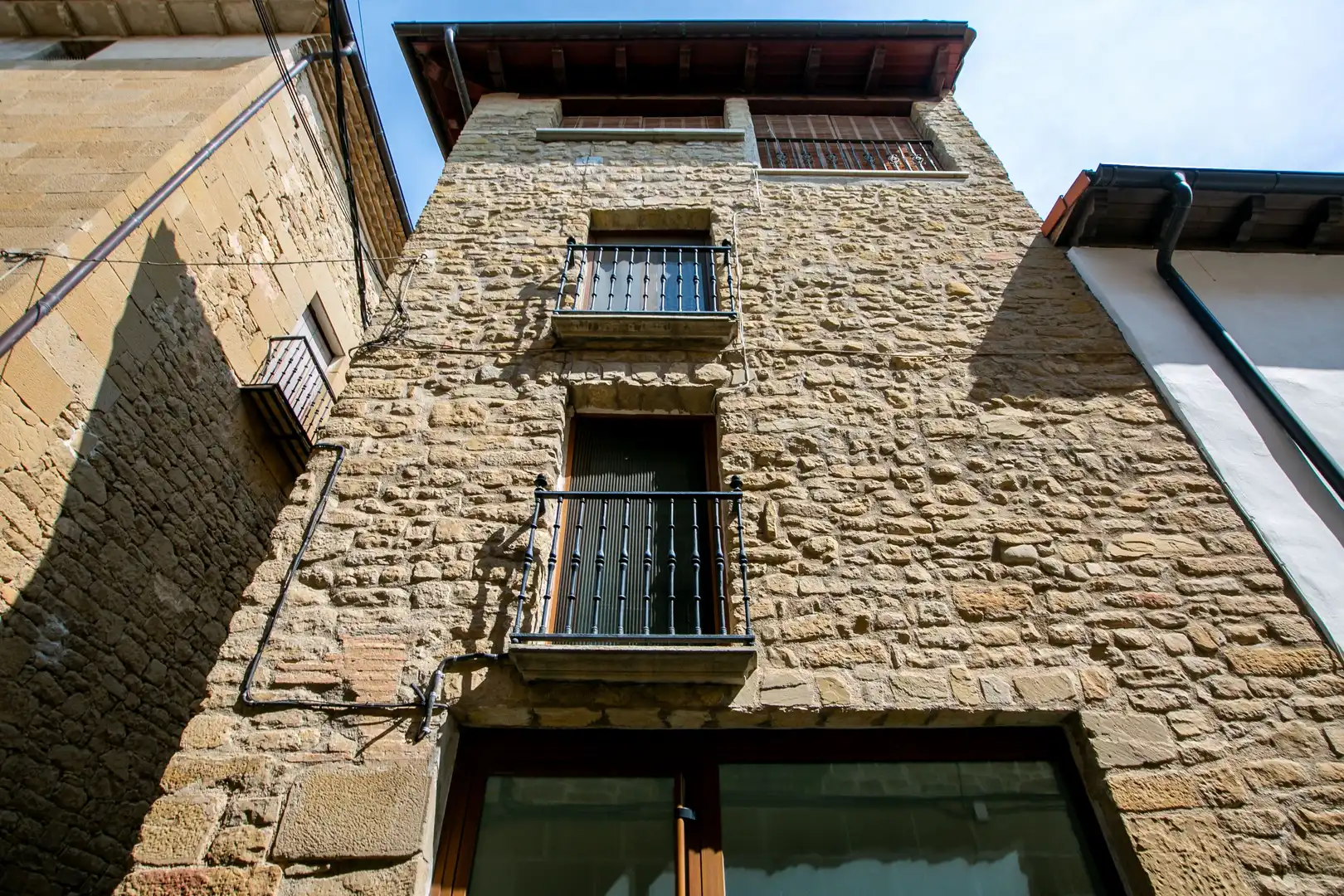 Exterior view of Houses for sale in Mendigorria  with Terrace, Furnished and Balcony