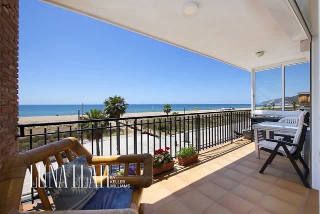 Piso en Venta en Castelldefels - passeig maritim en Baixador