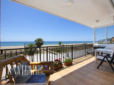 Appartement avec piscine à vendre à Castelldefels - passeig maritim