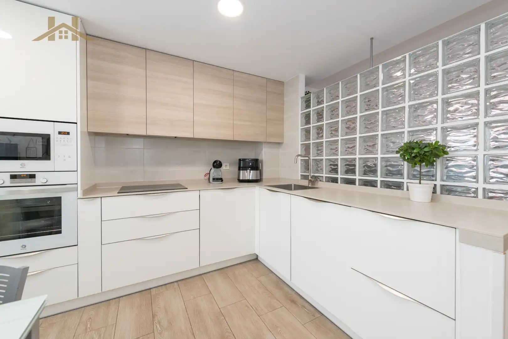 Cocina de Casa o chalet en venta en Rivas-Vaciamadrid con Aire acondicionado, Calefacción y Jardín privado