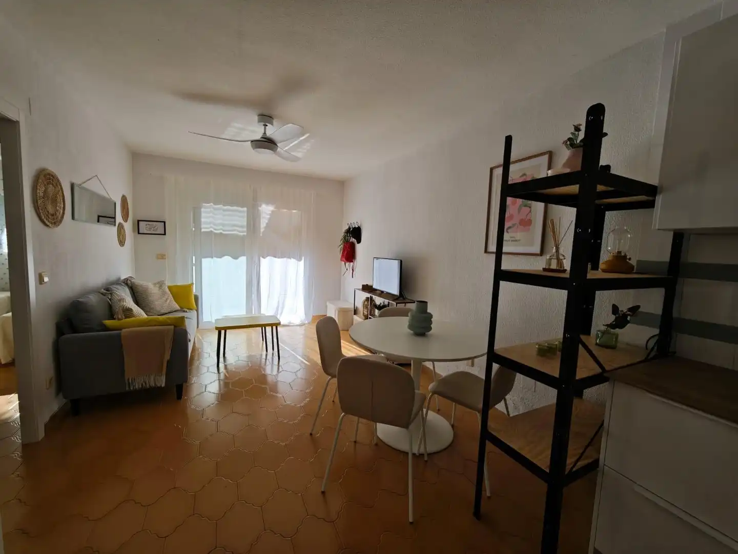 Sala d'estar de Casa o xalet en venda en Orihuela amb Terrassa i Piscina comunitària