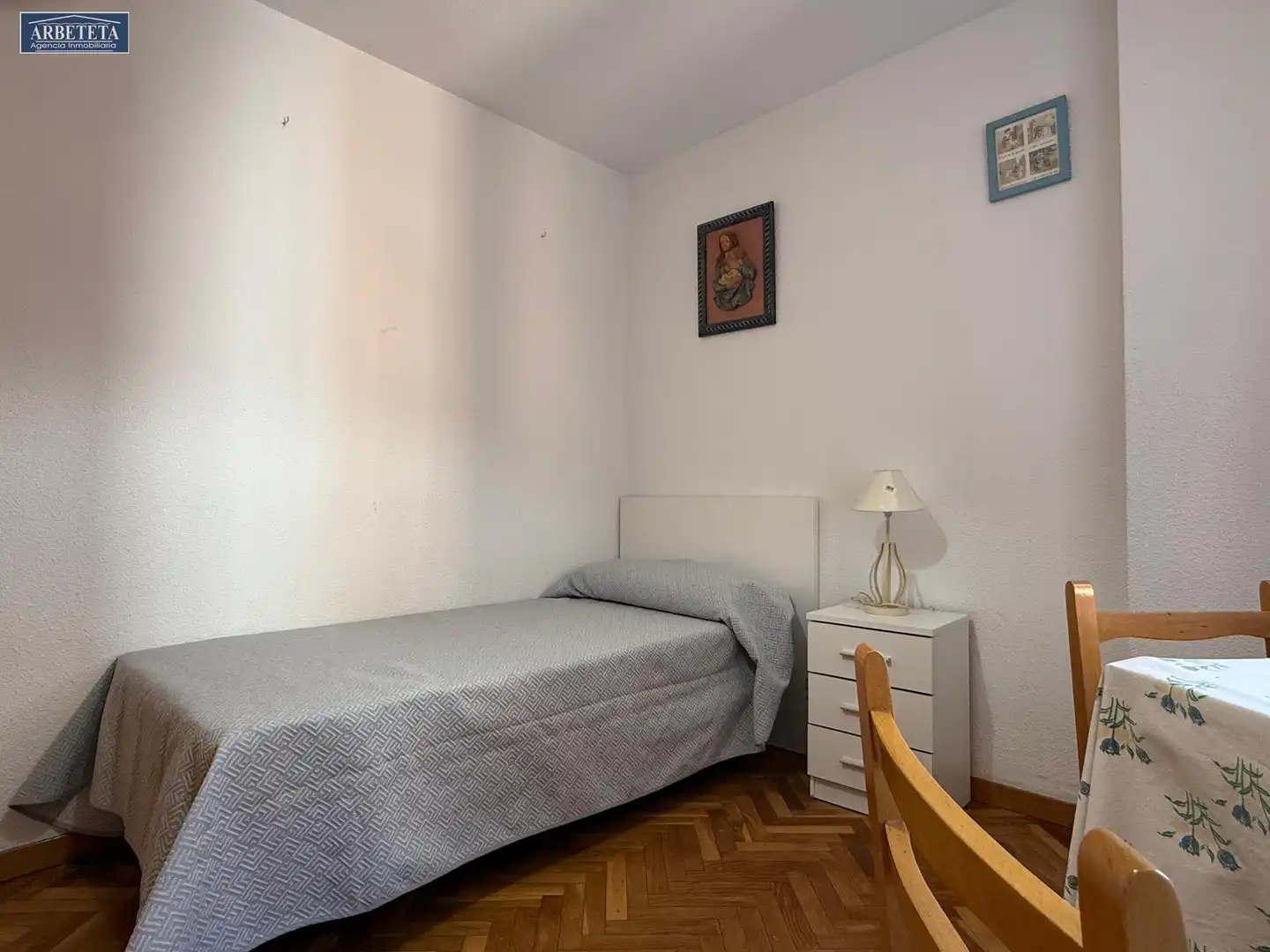 Schlafzimmer von Wohnung zur Miete in Guadalajara mit Parkett