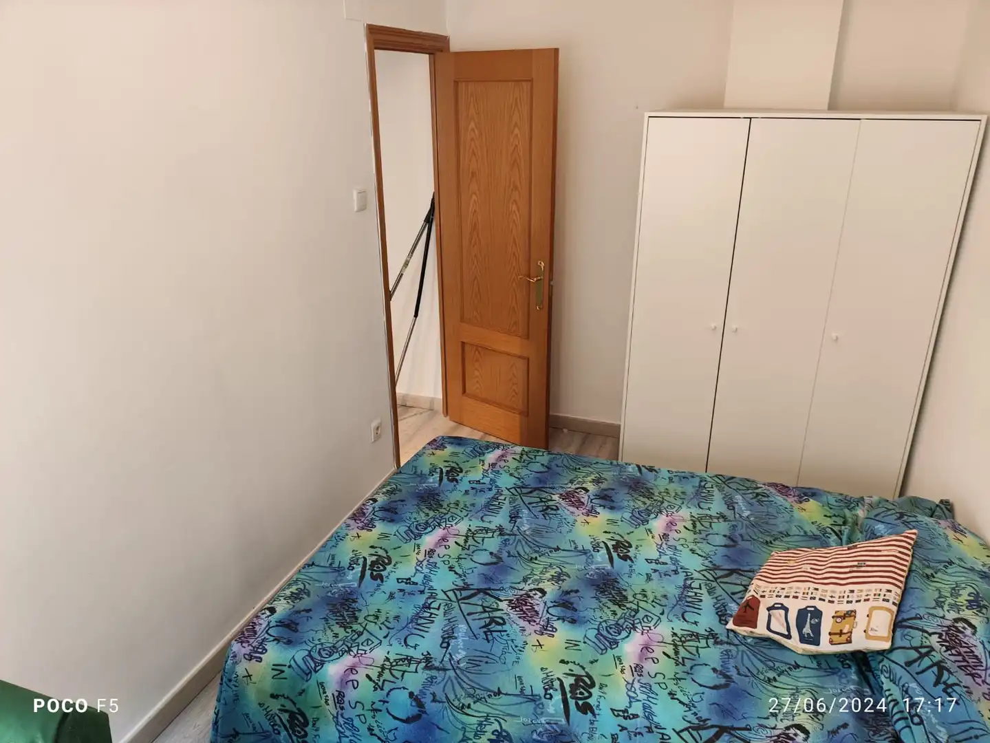 Habitación de Piso de alquiler en Zaragoza con Calefacción, Parquet y Amueblado