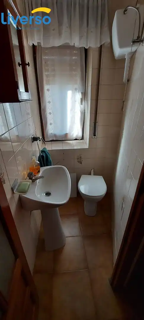 Baño de Finca rústica en venta en Huerta de Rey con Calefacción, Trastero y Amueblado