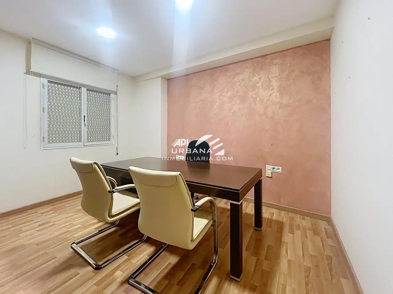 Office for sale in Lucena