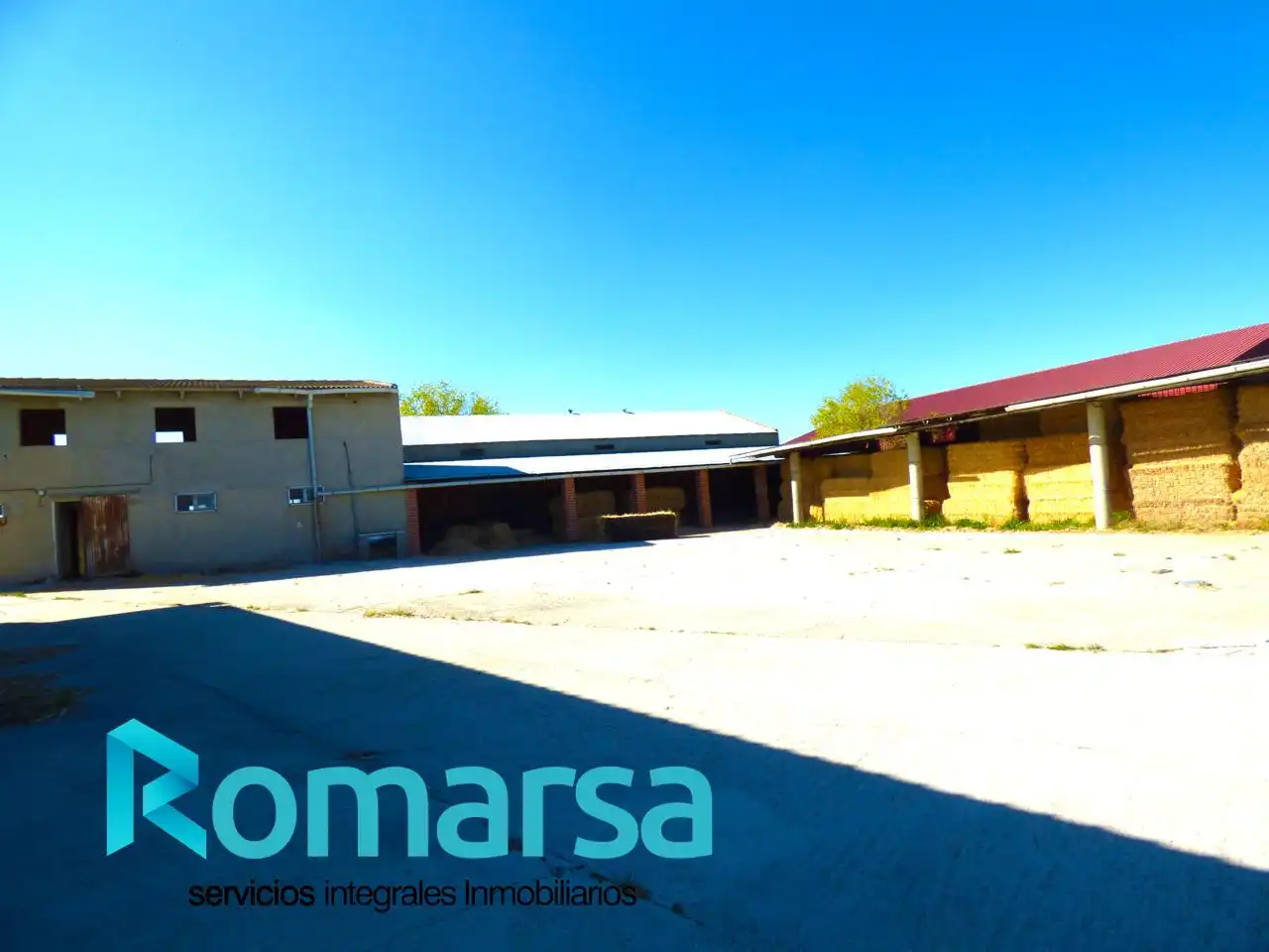 Industrial buildings for sale in Crespos, Ávila