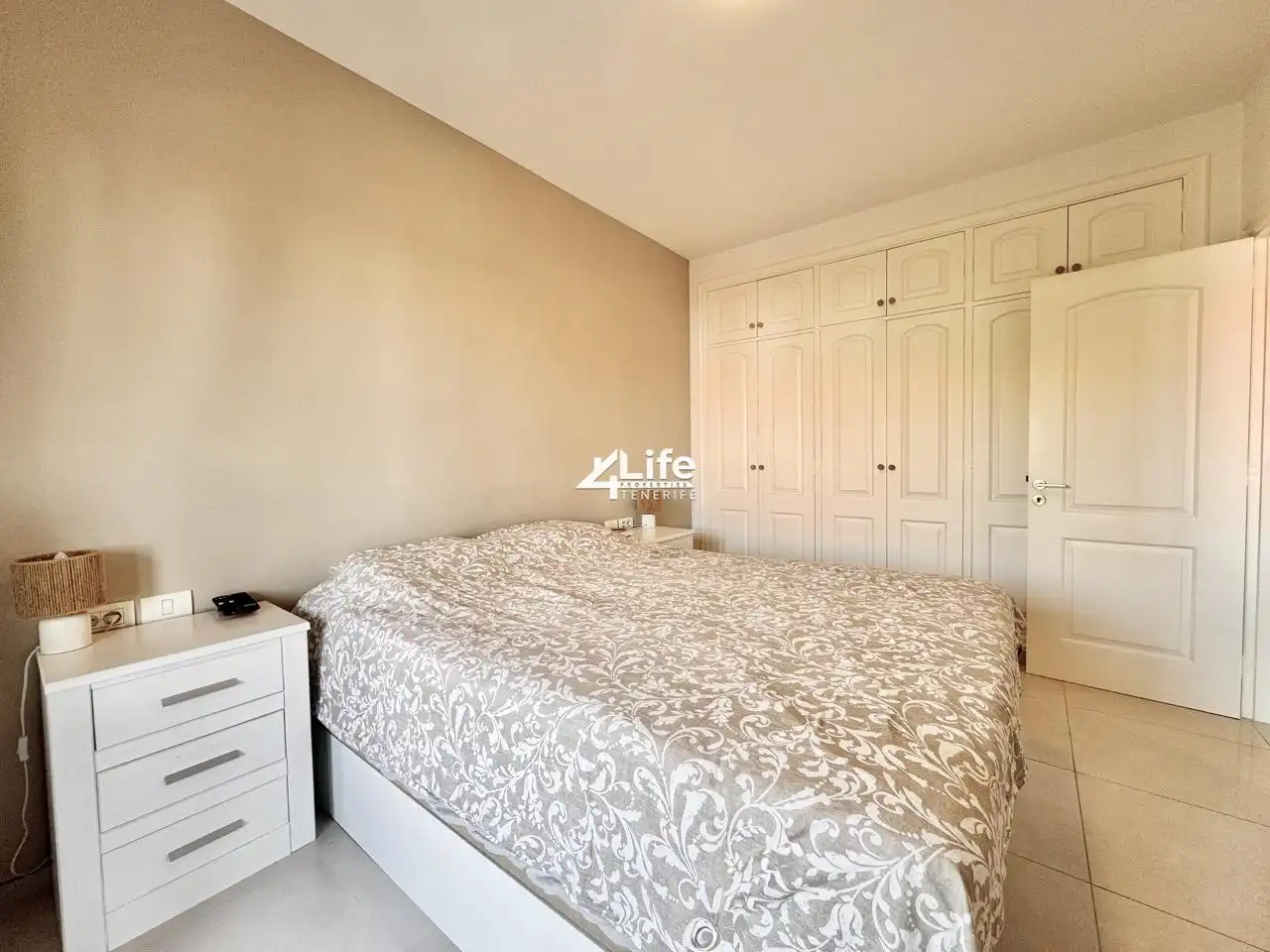 Apartment with pool for sale in Calle Odisea, imagen 13