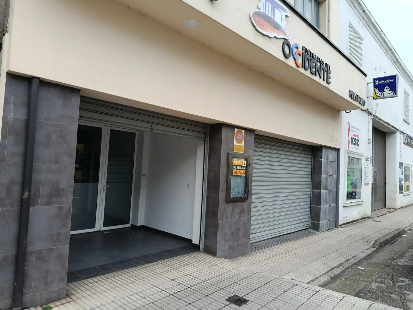 Locale commerciale in affitto a Avenida Galicia 31, imagen 2
