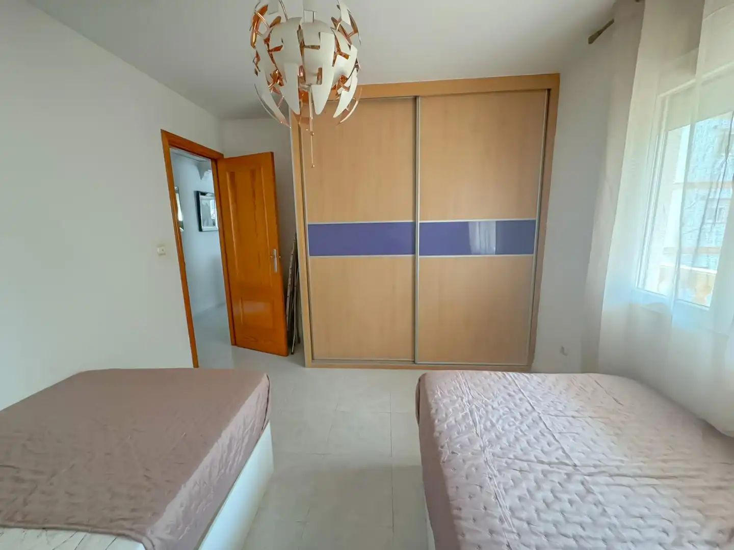 Dormitori de Casa o xalet de lloguer en Dénia amb Aire condicionat, Terrassa i Piscina comunitària