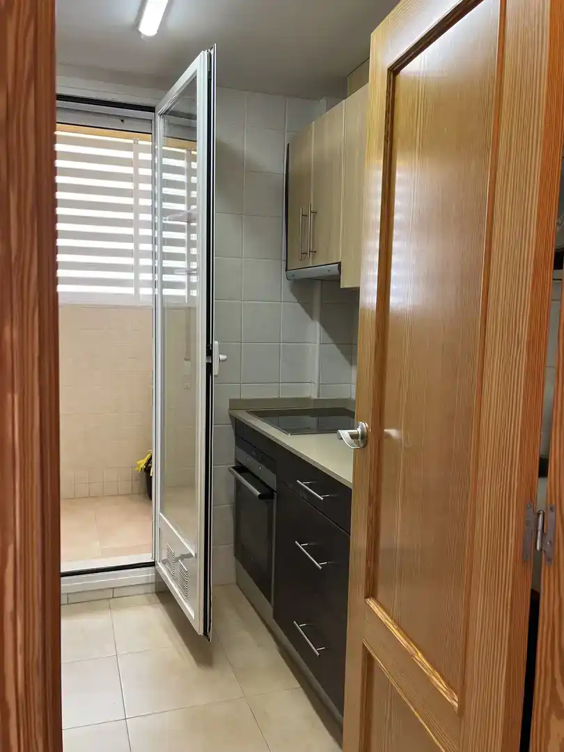 Cuina de Pis en venda en Sant Josep de sa Talaia amb Aire condicionat, Piscina i Balcó