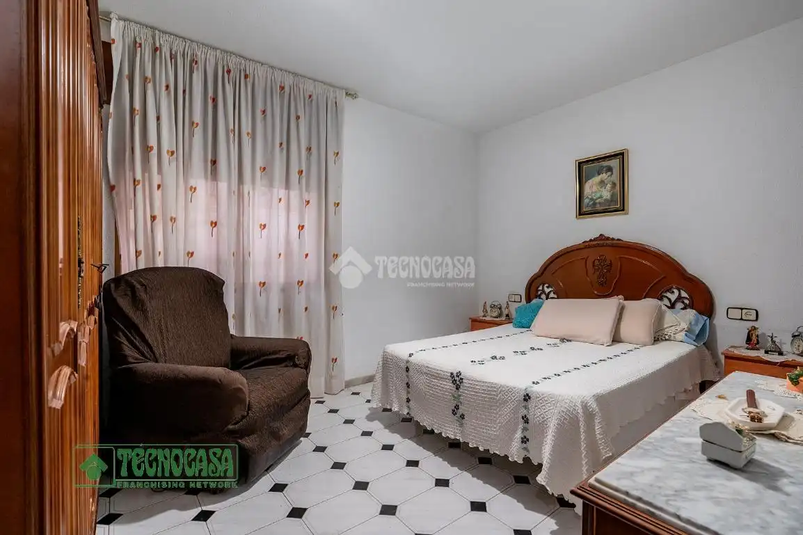 Dormitori de Casa adosada en venda en El Ejido