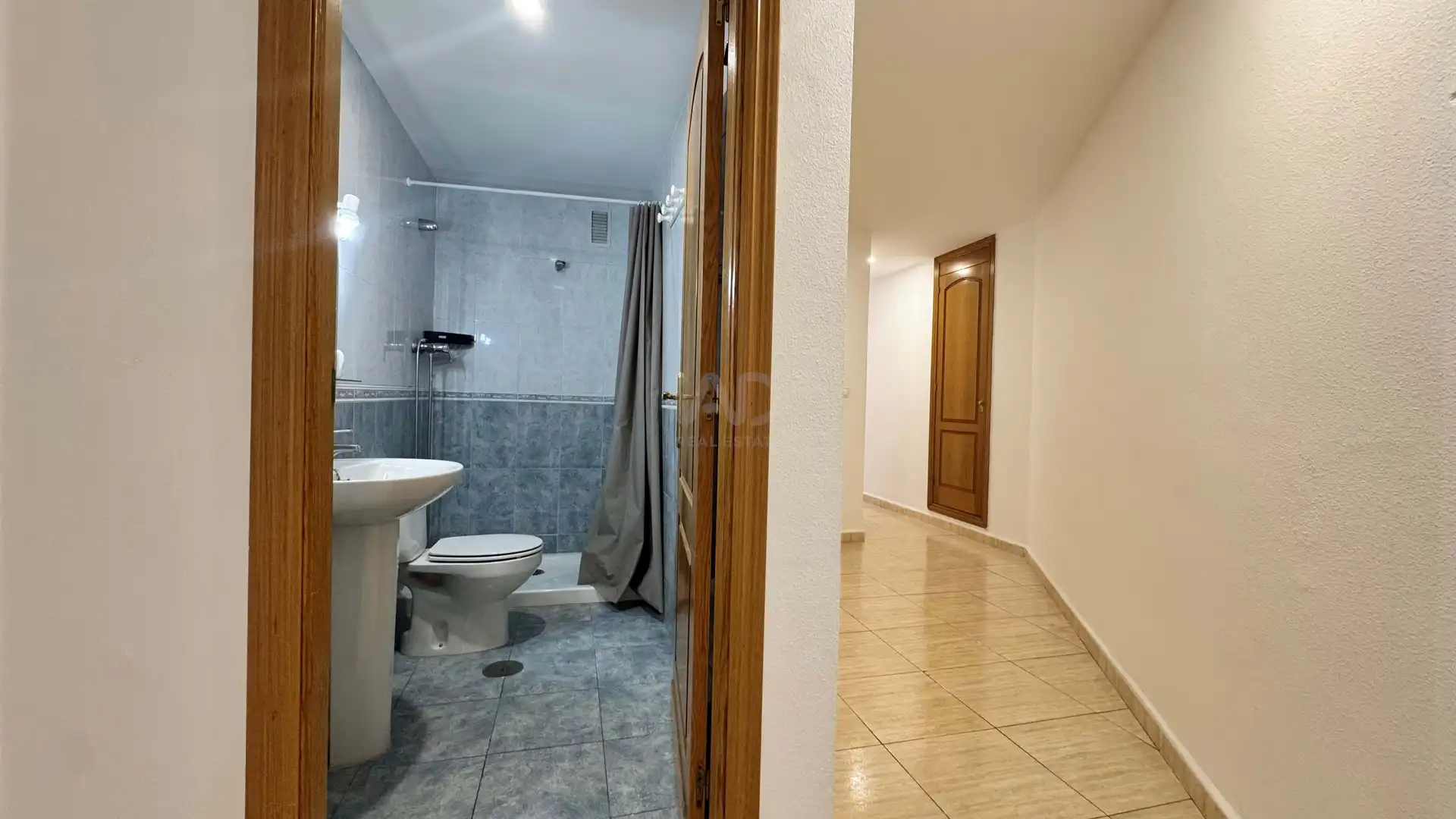 Bathroom of Flat for sale in Alicante / Alacant  with Swimming Pool