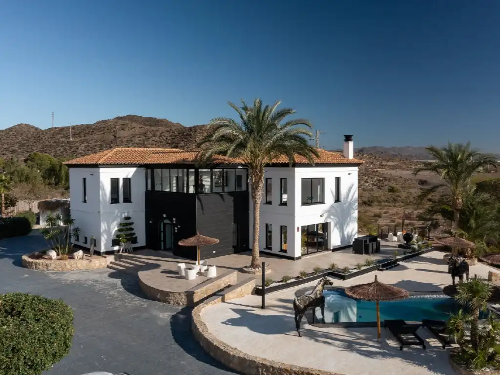 Haus mit Pool zum Verkauf in San Juan de los Terreros