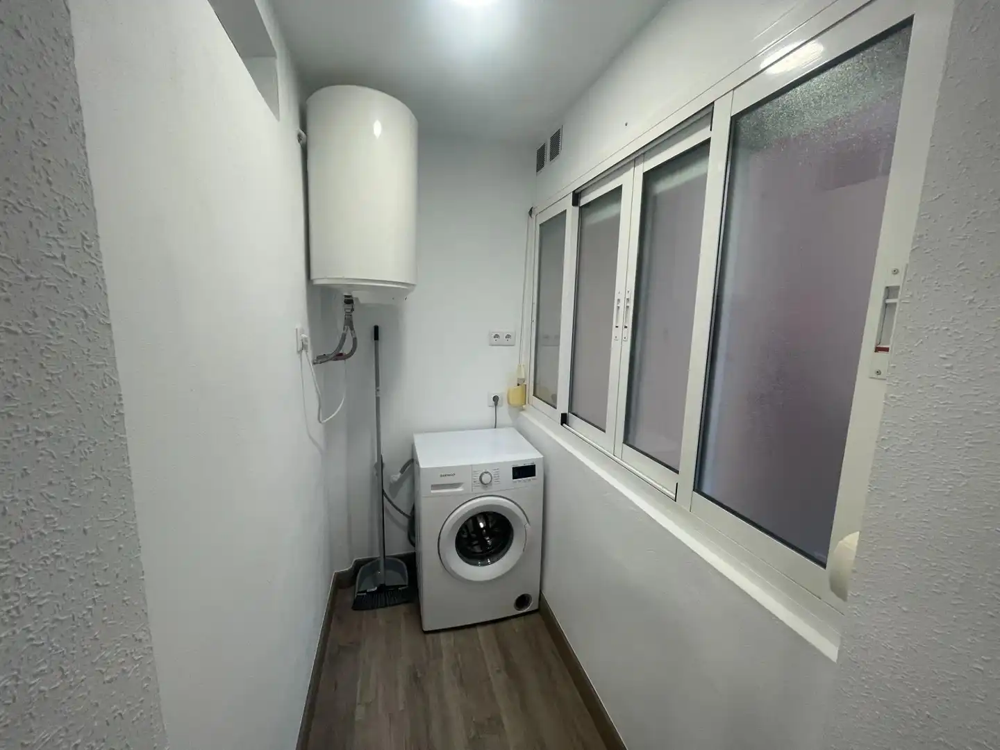 Flat for share in Cartagena  with Air Conditioner, Heating and Furnished