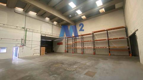 Foto 3 von Fabrikhallen zur Miete in De Valdelaparra, Zona Industrial, Alcobendas