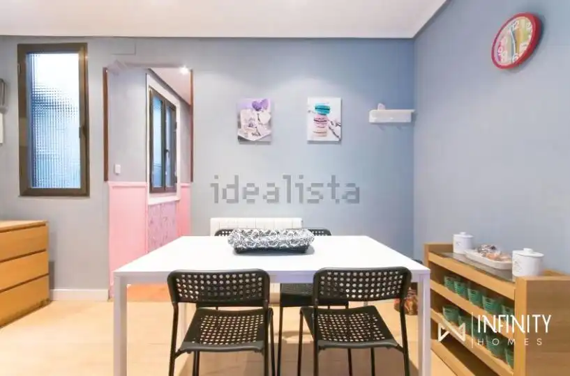 Piso de alquiler en Bilbao  con Calefacción y Balcón